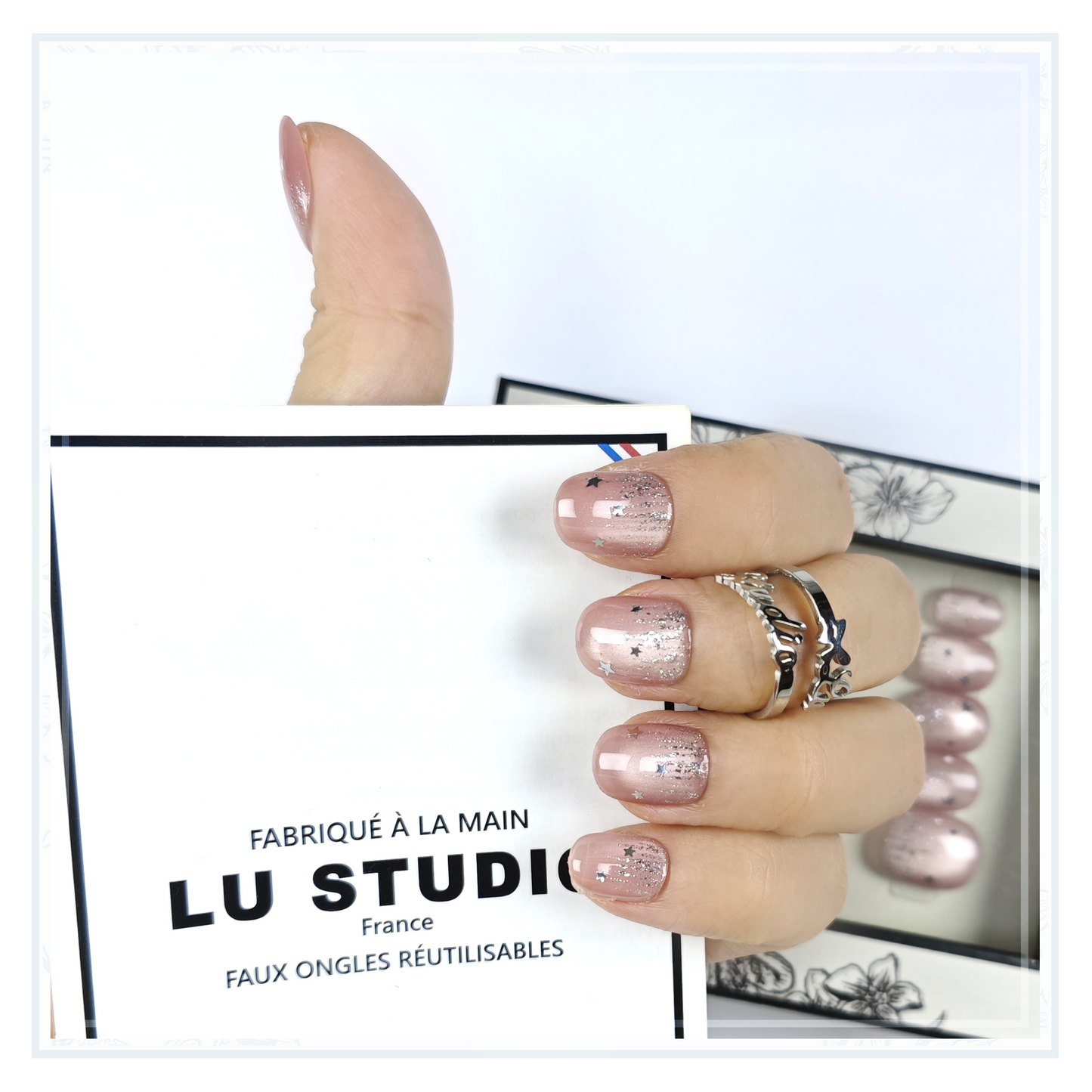 M91 - Constellation Rose  |  Faux-ongles réutilisables - Press on nails