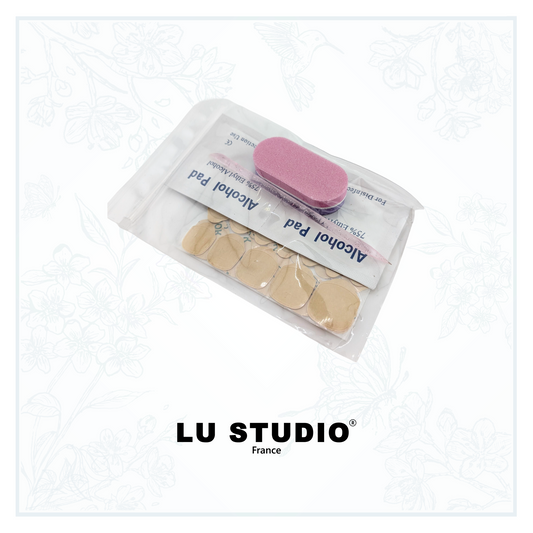 Kit outils pour faux-ongles