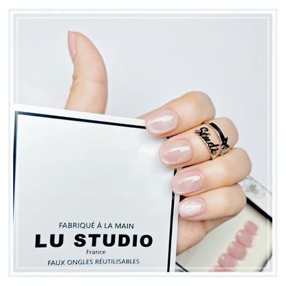 Rose doux pailleté  |  Faux-ongles réutilisables - Press on nails